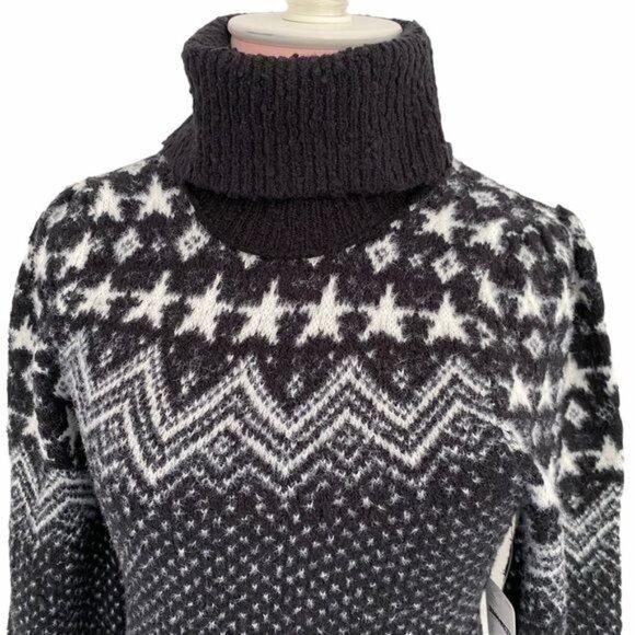 Free People Love Notes Black and White Star Printed Sweater Size Small N… - Picture 4 of 10
